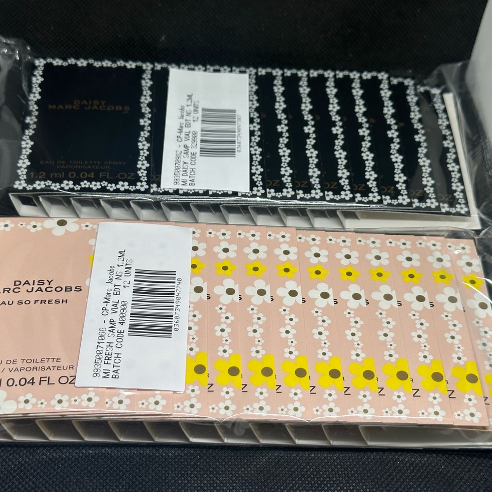 Marc Jacobs Daisy Eau So Fresh Floral Mini Set